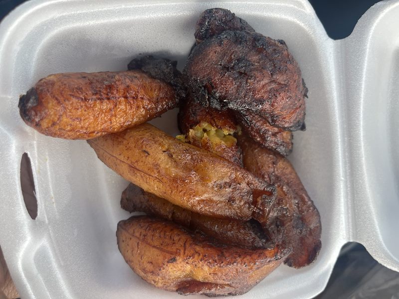 Asha's Roti Shop food